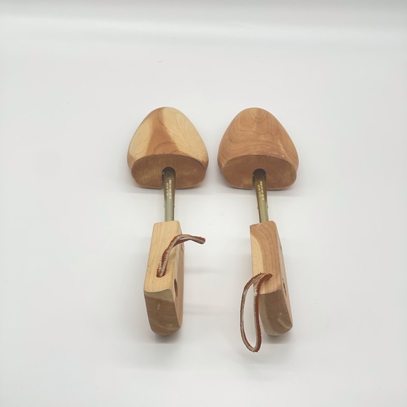 ROCHESTER WOMENS LARGE SHOE TREES - Picture 3 of 4